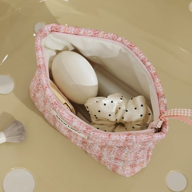 1 Piece Fashionable Sweet Style Patchwork Polyester Women's Makeup Bag h5 Picture2