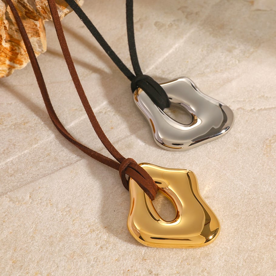 1 Piece Simple Series Daily Solid Color Stainless Steel 18K Gold Plated Women Pendant necklaces 