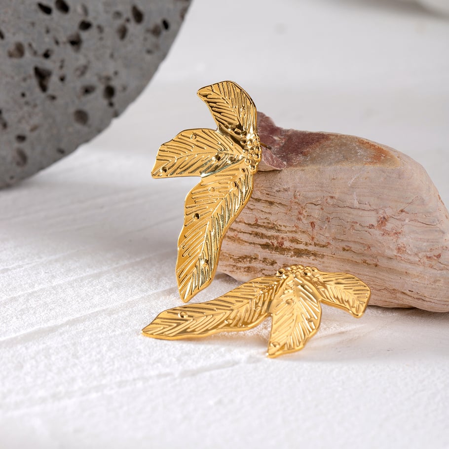 1 Pair Simple Series Retro Plant Stainless Steel 18K Gold Plated Women Stud Earrings 