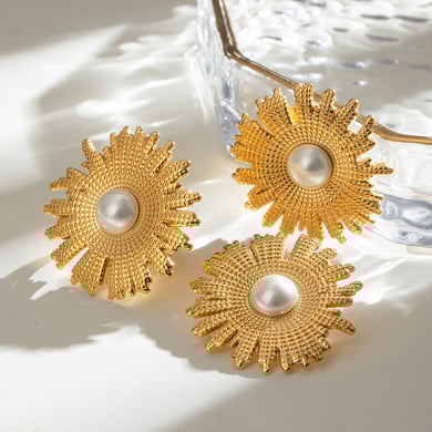 1 Pair Simple Series Retro Flower Stainless Steel 18K Gold Plated Artificial Pearl Women Stud Earrings h5 