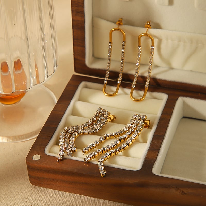 1 Paar luxuriöse Serie elegante Quaste 18 Karat vergoldet Zirkon Damen Ohrstecker 