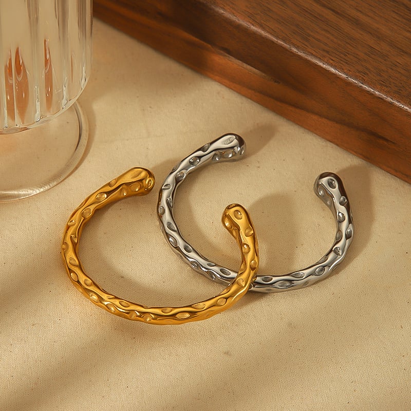 1 piece of classic fashion 18k gold-plated stainless steel lava open bracelet for women jewelry for daily wear 