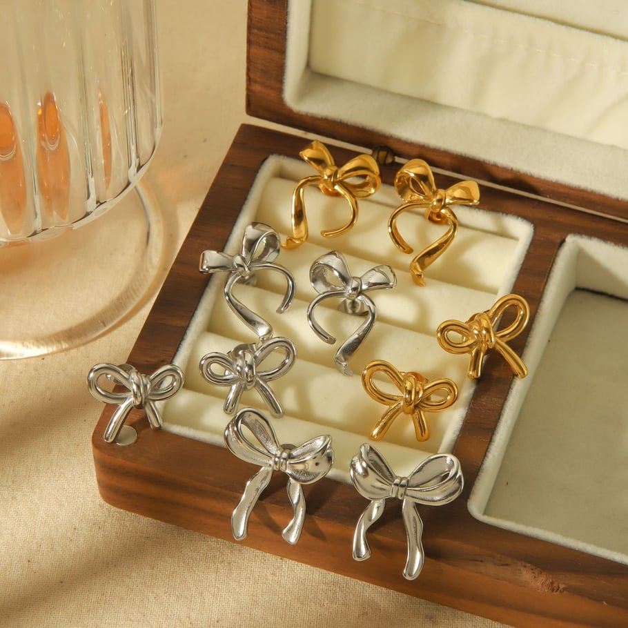1 pair of creative and fashionable  gold-plated stainless steel irregular geometric bow earrings for women for daily wear Picture2