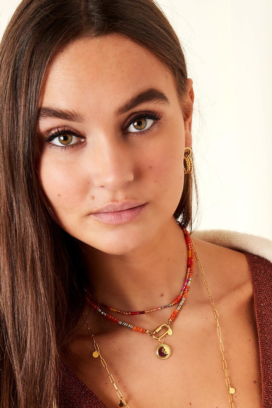 Necklace Beads oval closure 