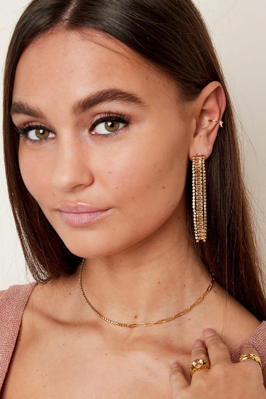 Necklace zircon and chain 