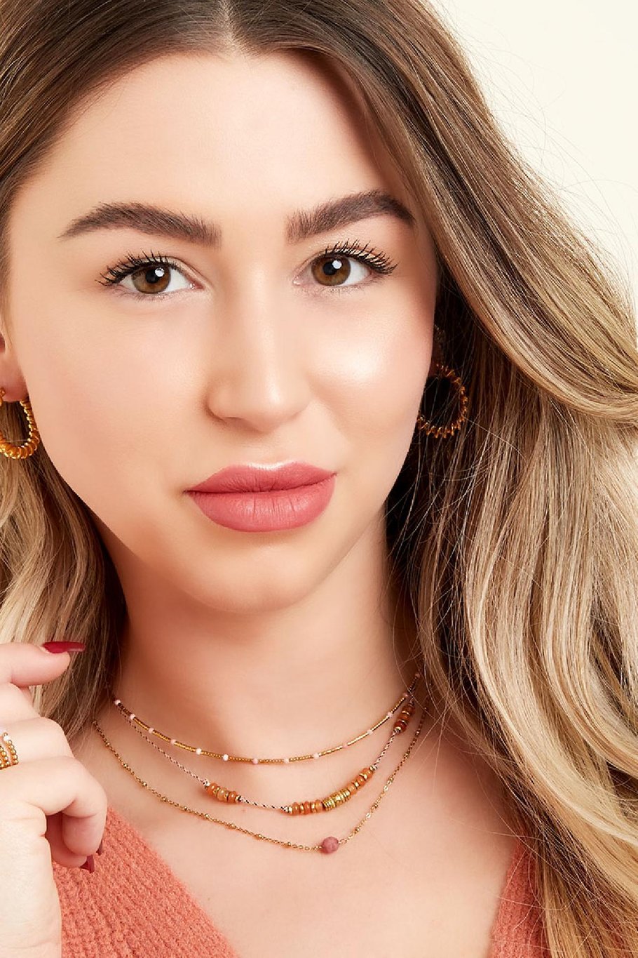 Stainless steel necklace with stone charm 