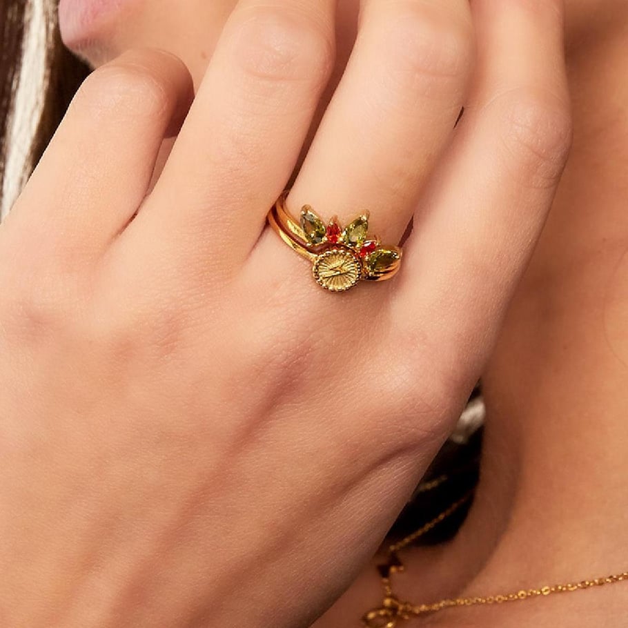 Ring strahlender Donner 