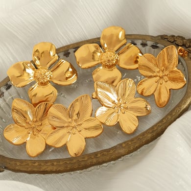 1 Pair Simple Series Retro Flower Stainless Steel 18K Gold Plated Women Stud Earrings h5 