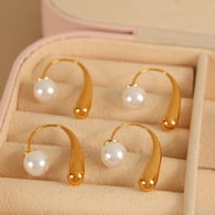 EH113 Gold Earrings 