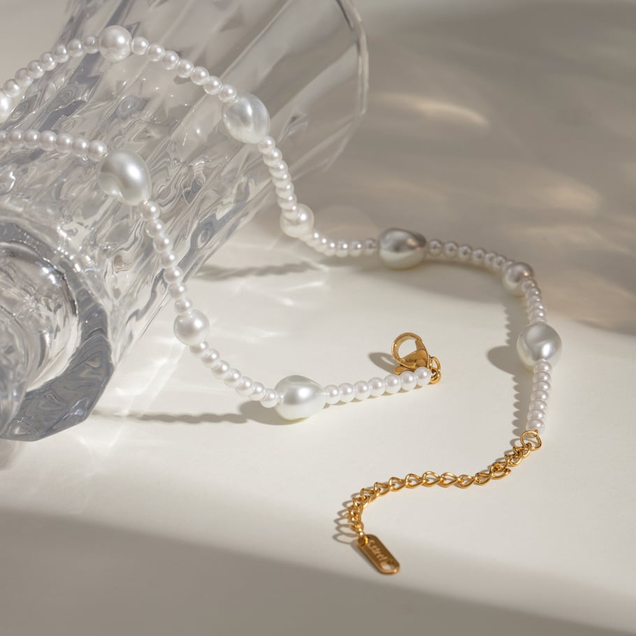 1 Stück Classic Series Retro Beads Edelstahl 18 Karat vergoldet Kunstperlen Damen Perlenketten 