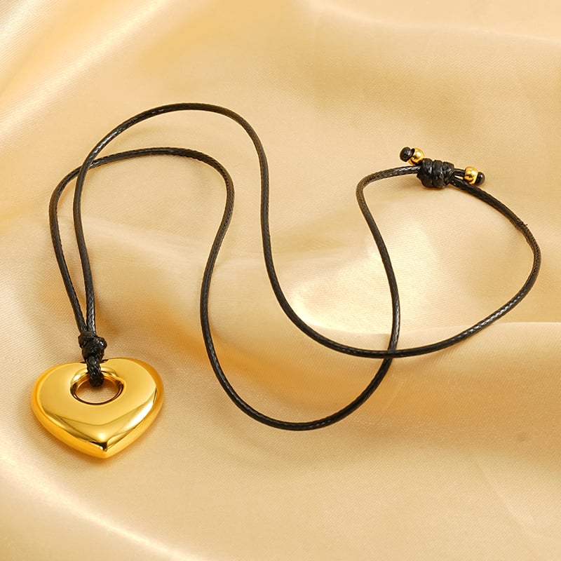 1 Piece Simple Series Classic Heart Stainless Steel 18K Gold Plated Women Pendant Necklaces 