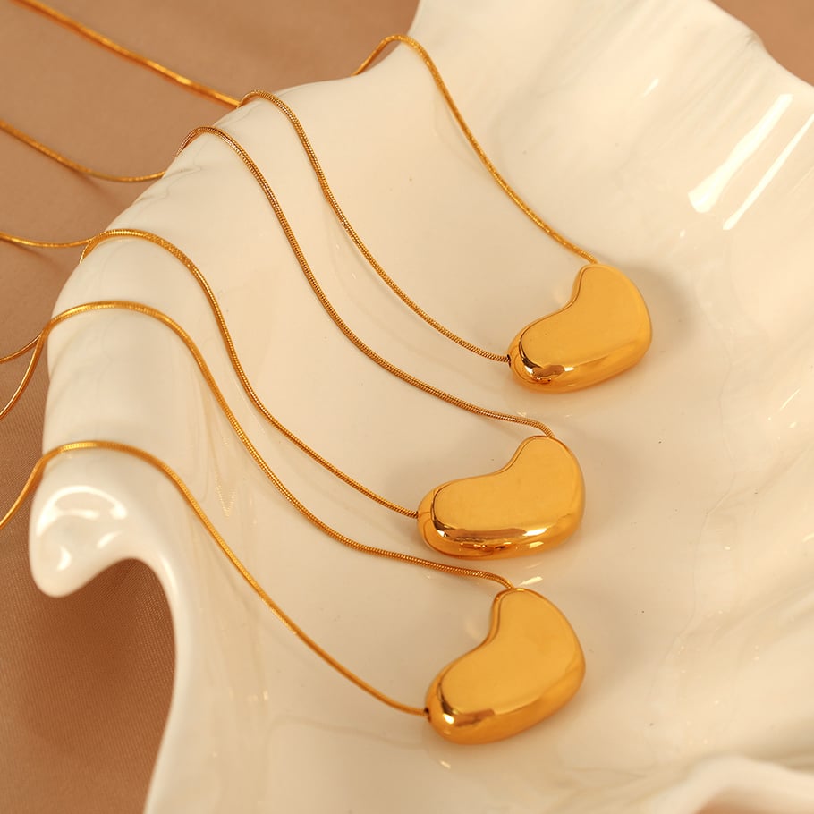1 Piece Simple Series Simple Heart Stainless Steel 18K Gold Plated Women Pendant Necklaces 