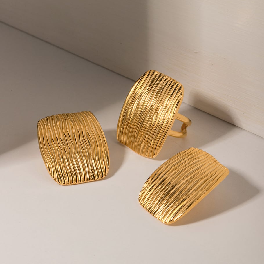 1 Pair Simple Series Europe and America quadrilateral Stainless Steel 18K Gold Plated Women Single Rings 