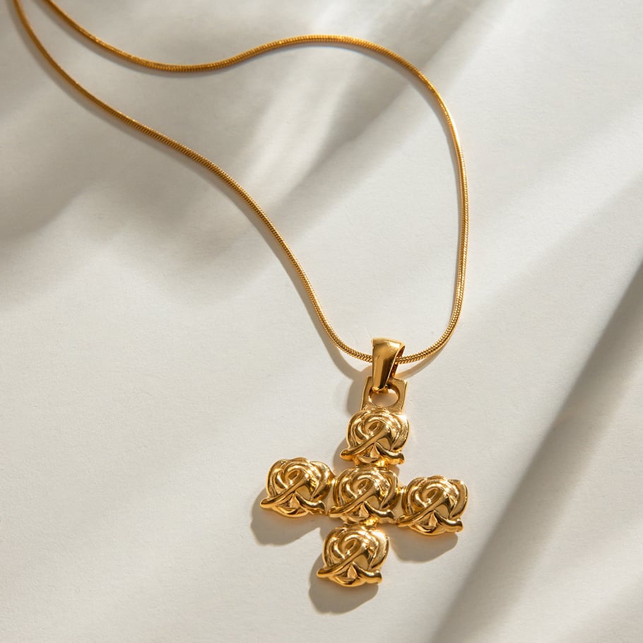1 Piece Simple Series Daily Cross Stainless Steel 18K Gold Plated Women Pendant Necklaces 