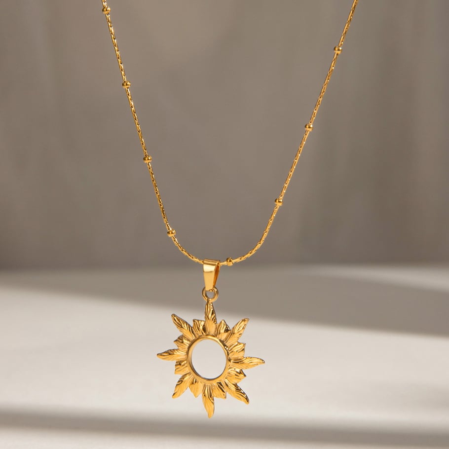 1 Piece Simple Series Elegant Sun/Moon Stainless Steel 18K Gold Plated Women Pendant Necklaces 