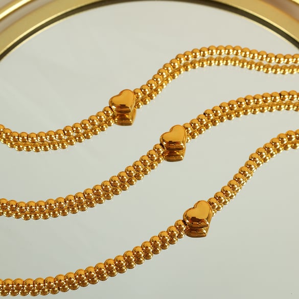 Pulseras de cuentas para mujer de acero inoxidable chapadas en Color dorado de 18 quilates con forma de corazón retro de serie simple de 1 pieza 2