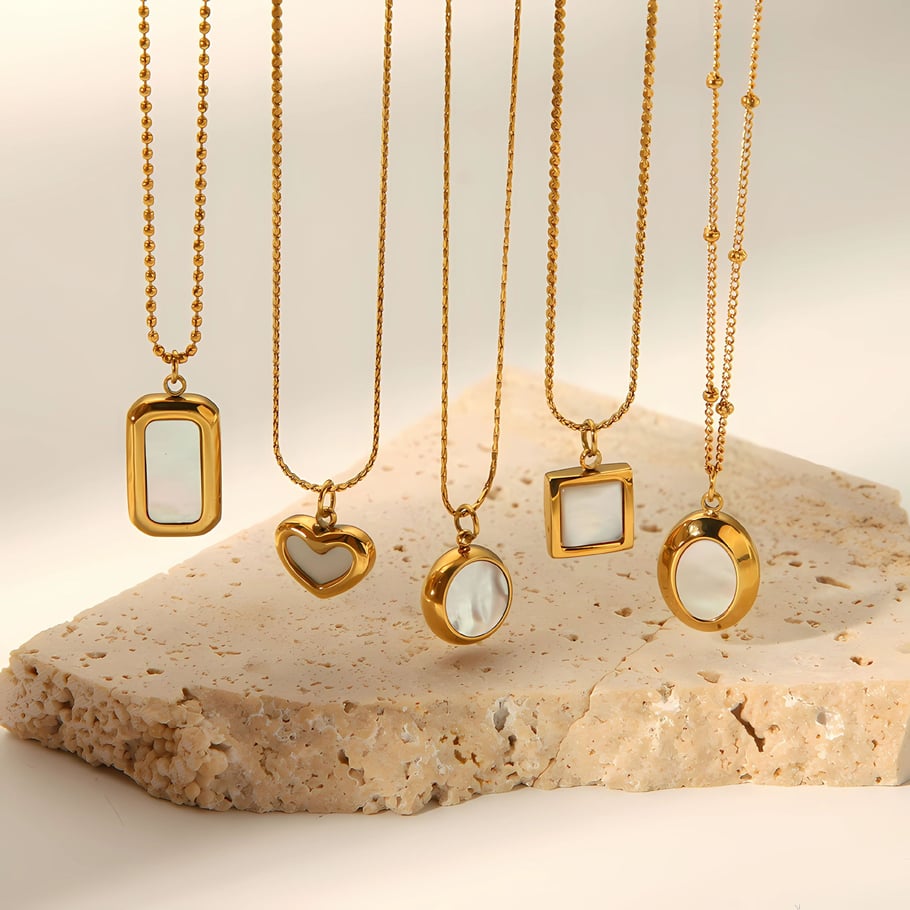 1 Piece Classic Series Retro Geometric 18K Gold Plated Pendant Necklaces Picture2