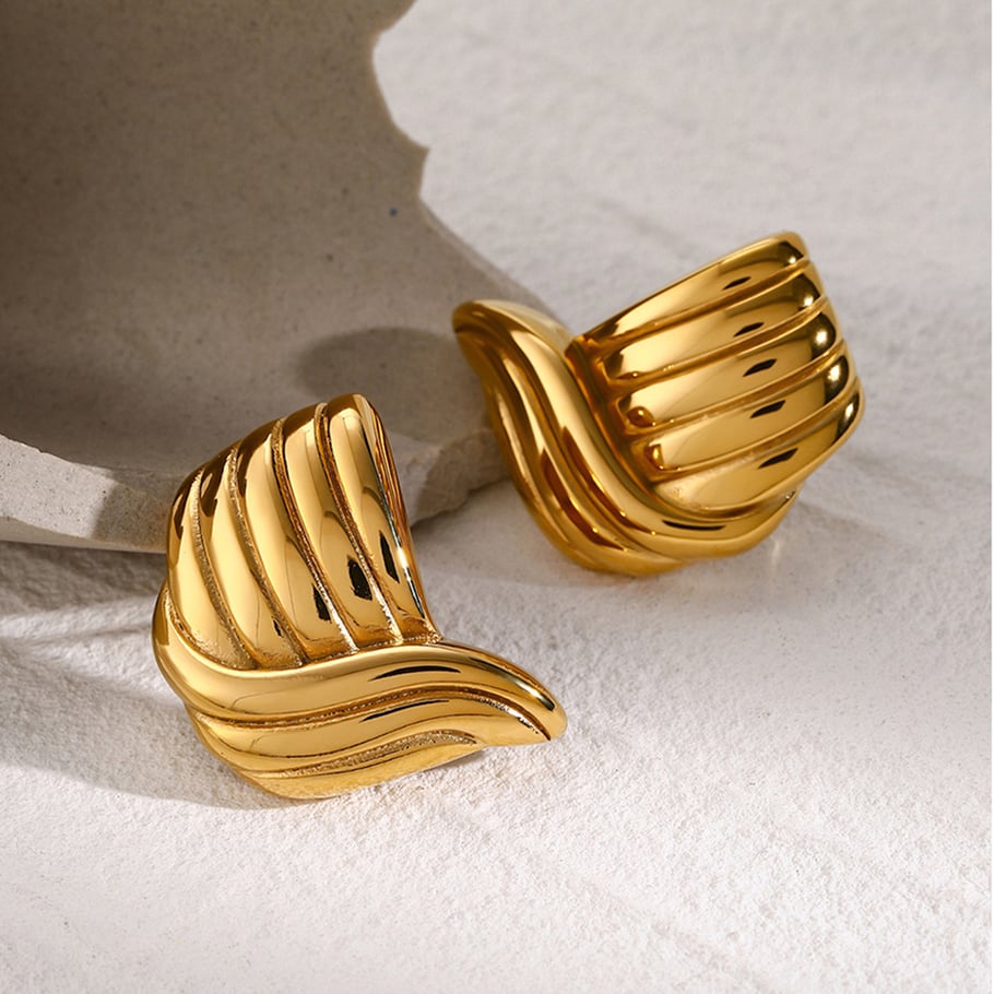 18k gold stainless steel/threaded wave-shaped earrings with unique design on the left and right sides, high-grade titanium steel color matching earrings Picture2