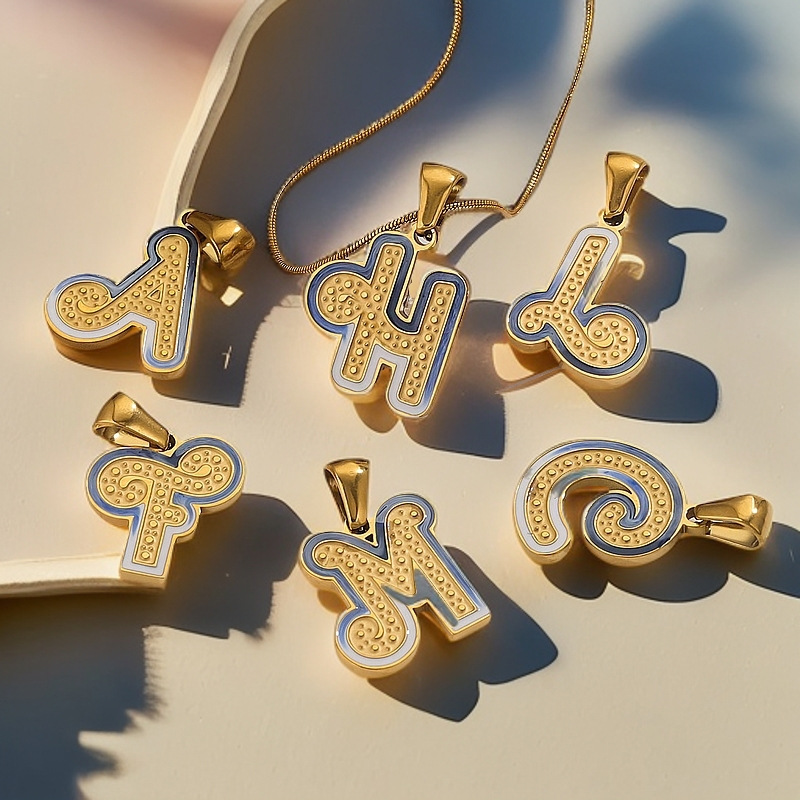 1 Paar Unisex-Anhänger aus Edelstahl mit klassischem Buchstaben der Simple-Serie, 18 Karat vergoldet Bild2