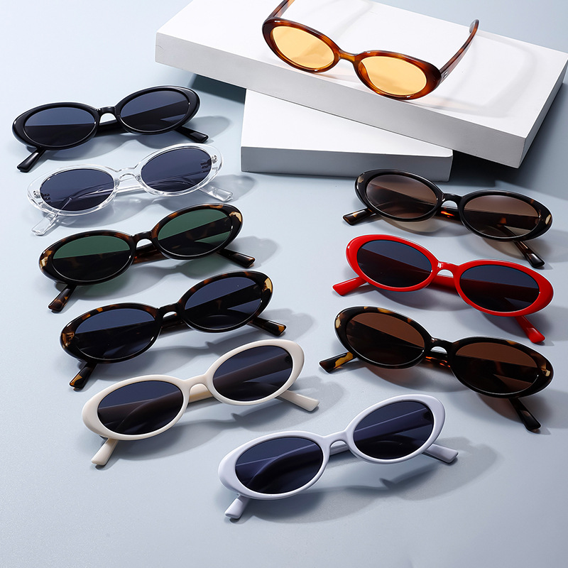 1 Pair Stylish Series Chic Vintage Cat-Eye Shape Resin Women's Sunglasses Picture4