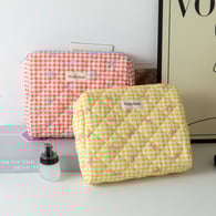 Yellow plaid bow medium cosmetic bag Picture4