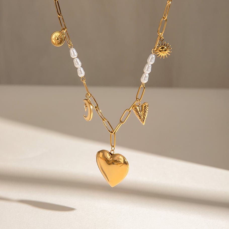 1 Piece Romantic Series Classic Heart Shape Moon Stainless Steel Gold Color Women's DIY Pendant Necklaces Picture2