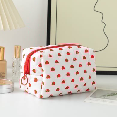 1 Piece Sweet Series Classic Heart Portable Large Capacity Toiletry With Random Printing Design Women's Cosmetic Bags h5 Picture2
