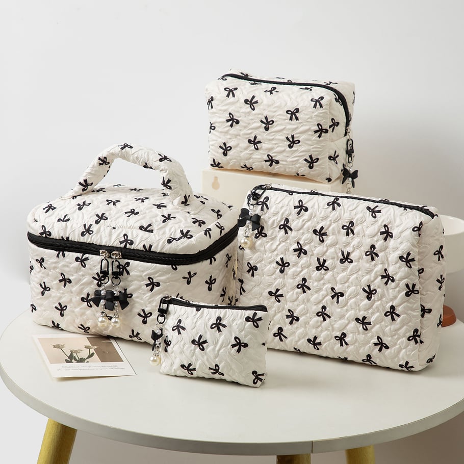 1 Piece Stylish Bowknot Portable Large Capacity Beauty Case With Random Printing Design Women's White Cosmetic Bags 