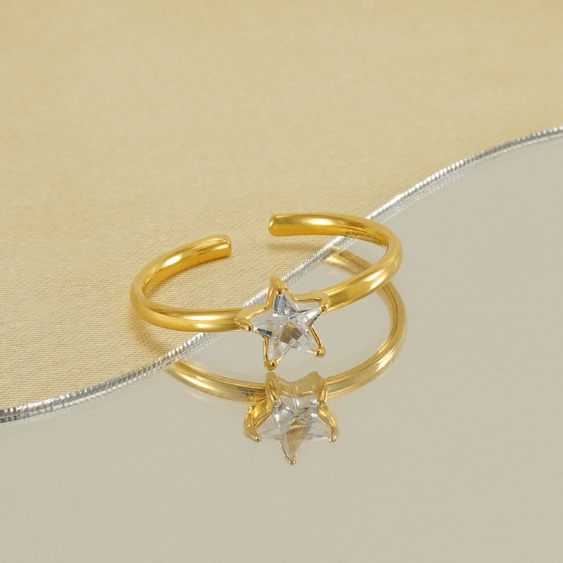 1 paio di anelli a forma di stella in zircone intarsiato in acciaio inossidabile transfrontaliero per donna, anello in titanio leggero di lusso per donna, anello regolabile Immagine2