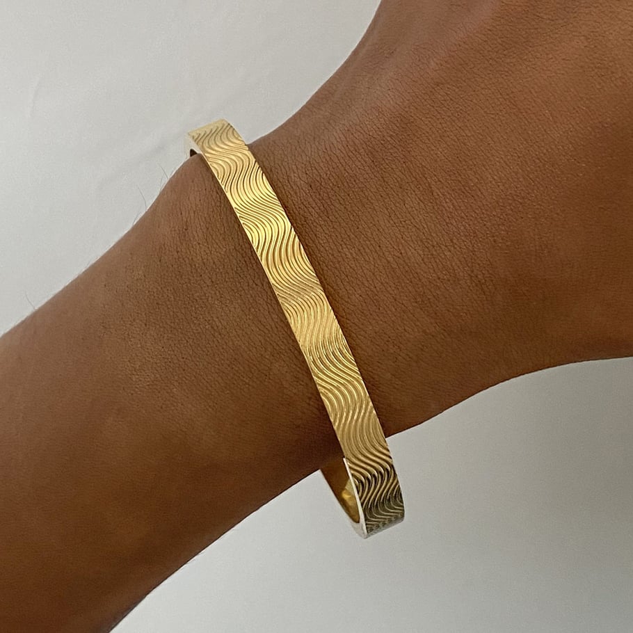 1 Piece Vacation Series Beach Spray Wave Stainless Steel Gold Color Women's Bangles Picture2