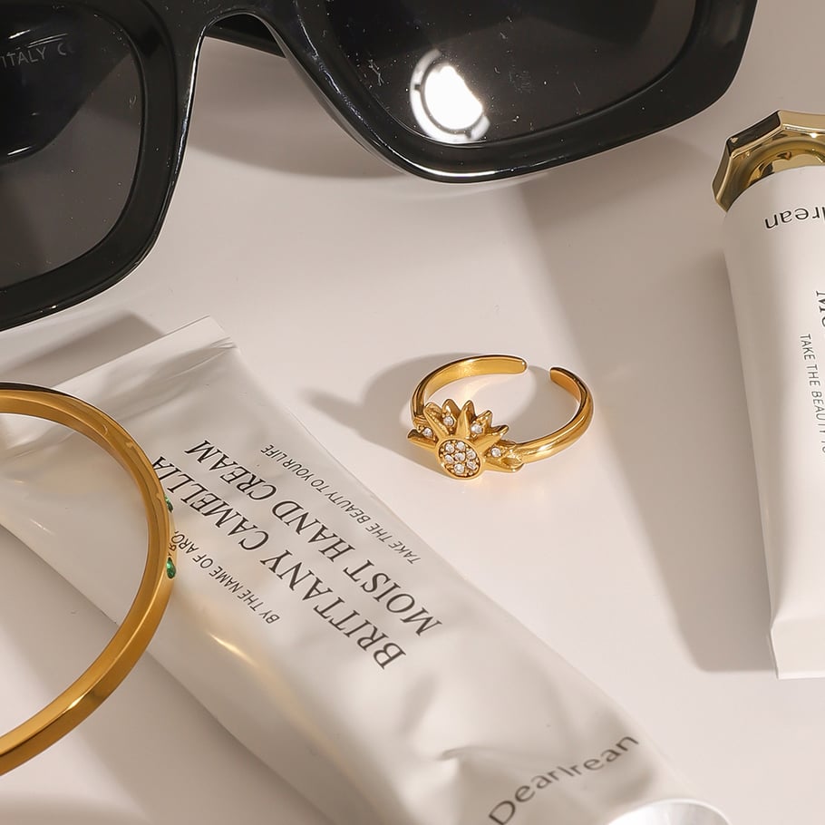 1 Paar verstellbare Ringe für Damen im Sonne/Mond-Stil der ethnischen Serie im Ins-Stil aus Edelstahl mit Goldbeschichtung Bild2
