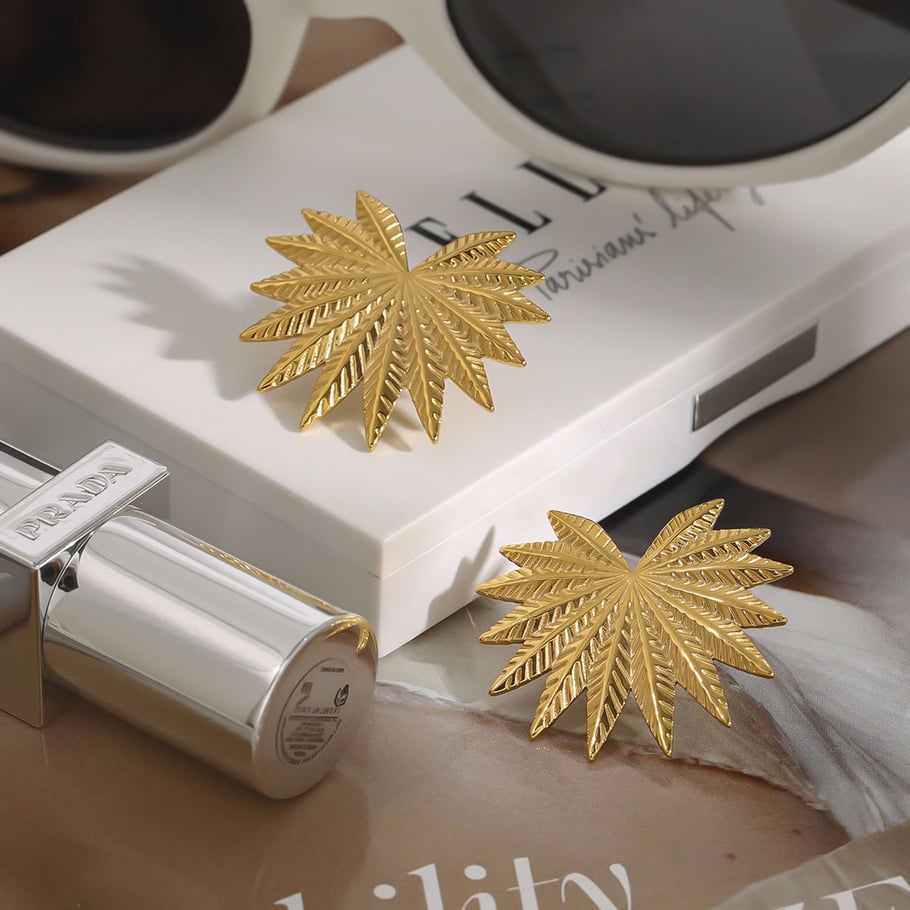 1 Pair Fashionable Series Original Design Leaf Stainless Steel Gold Color Women's Stud Earrings Picture2