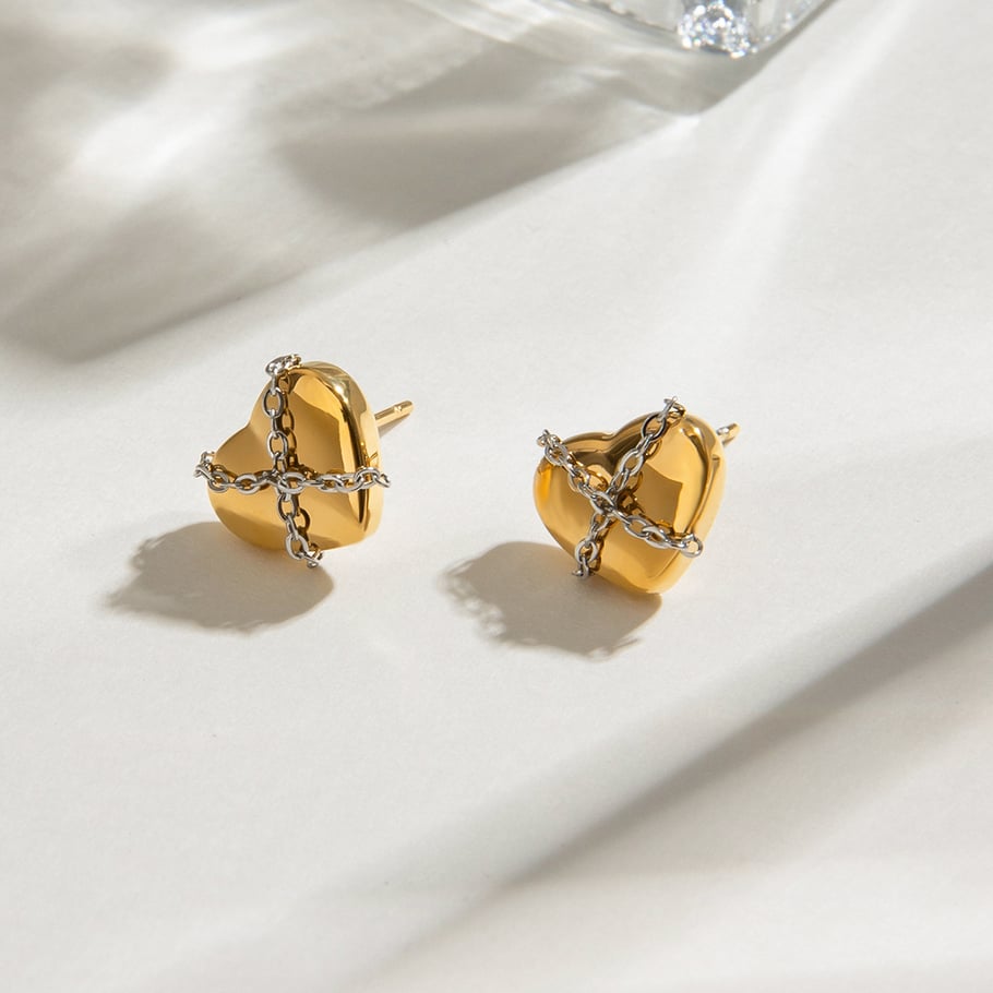1 Pair Stylish Series Punk Chain Heart Stainless Steel Gold and Silver Color Women's Stud Earrings Picture2