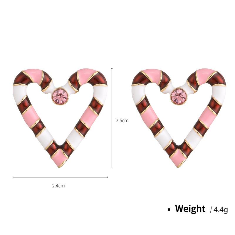 1 Pair Designable Series Elegant Heart Shape Gold Color Alloy Chic Women's Stud Earrings 