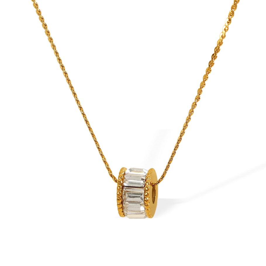 1 Piece Elegant Series Classic Daily Round Stainless Steel Gold Color Women's Pendant Necklaces 