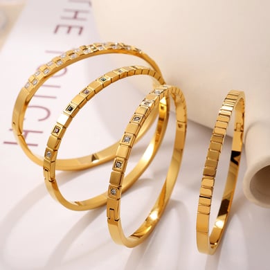 1 Stück Simple Series Klassische geometrische Edelstahl Goldfarben Strass Damen Armreifen h5 Bild2