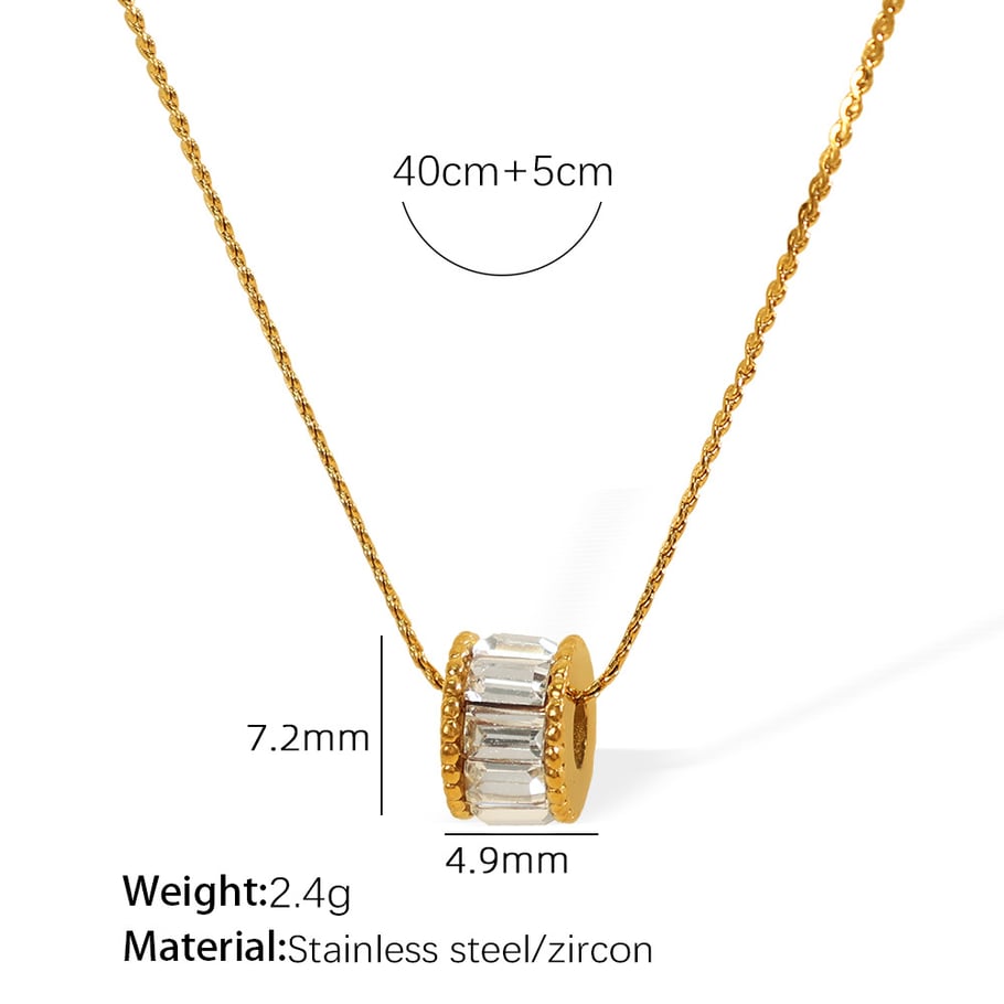 1 Piece Elegant Series Classic Daily Round Stainless Steel Gold Color Women's Pendant Necklaces Picture2