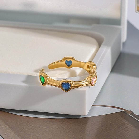 Anillos individuales para mujer de acero inoxidable en color dorado con forma de corazón fascinante de la serie Polychrome de 1 pieza 2