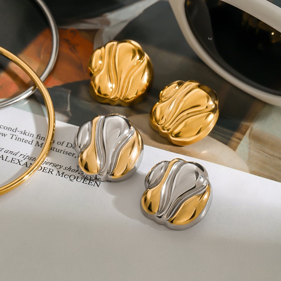 1 Pair Stylish Series Water Ripple Texture Stainless Steel Gold Color Women's Stud Earrings Picture2