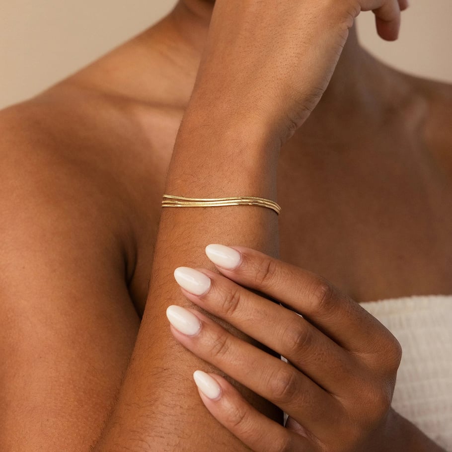 1 Piece Elegant Series Delicate Line Stainless Steel Gold Color Women's Chain Bracelets Picture2