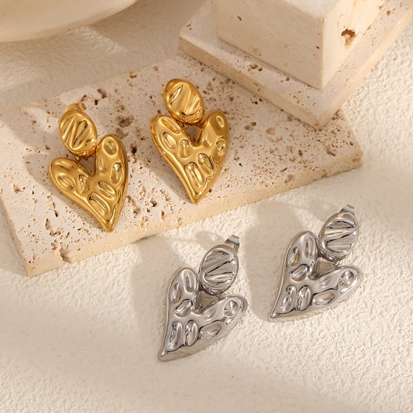 1 Paar Designable Series Retro Herz Gehämmerte Textur Edelstahl Gold Farbe Damen Ohrstecker 2