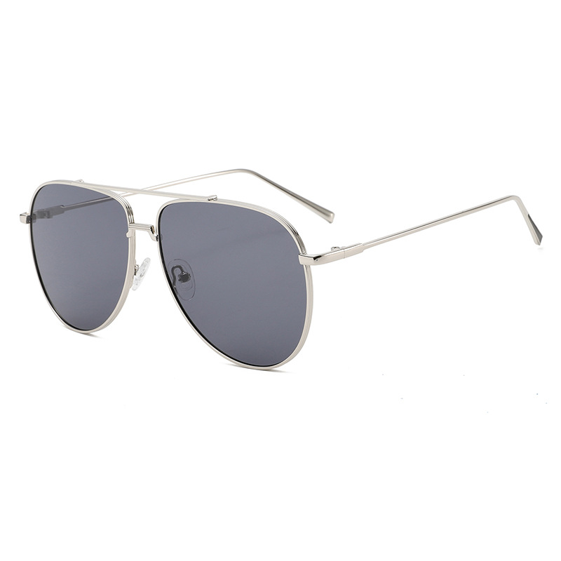 1 Stück Simple Series Tägliche einfarbige Damen-Sonnenbrille aus Legierung 