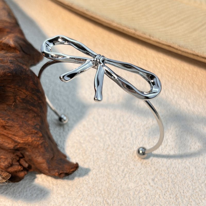 1 Piece Simple Series Classic Bow Knot Stainless Steel Gold Color  Women's Bangles 