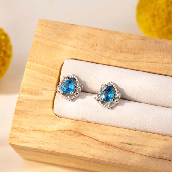 1 Piece Sophisticated Series Radiant Blue Droplet Titanium Steel Zircon Women's Stud Earrings