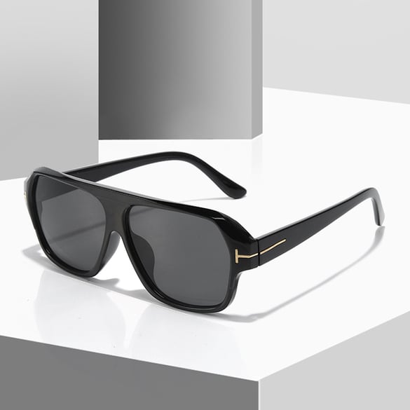 1 par de gafas de sol de plástico de color sólido para mujer, serie simple, para uso diario 2