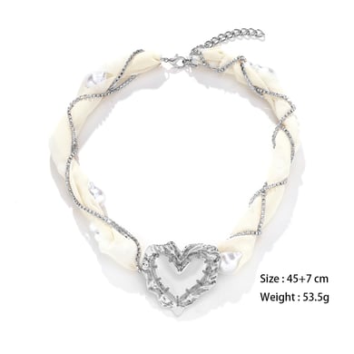 1 Piece French Pearl Mesh Braided Chain Alloy Heart Pendant Necklace h5 Picture2