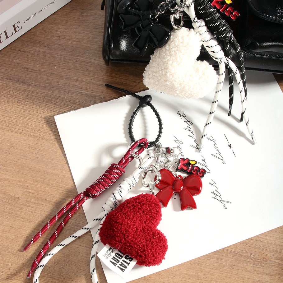 1 Piece Sweet  Series Red Heart  Women's Bag Charms Picture2