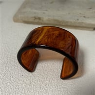 Tortoiseshell-Wide Version Picture15