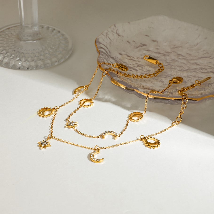 1 Piece Gold Color Stainless Steel Moon & Star Women's Charm Bracelets Picture2