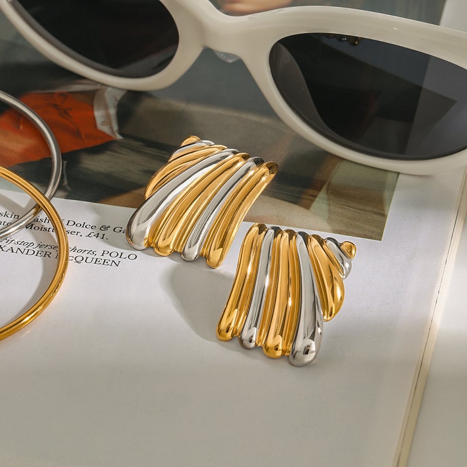 1 Pair Ins Style Stainless Steel Gold Color Women's Stud Earrings Picture2